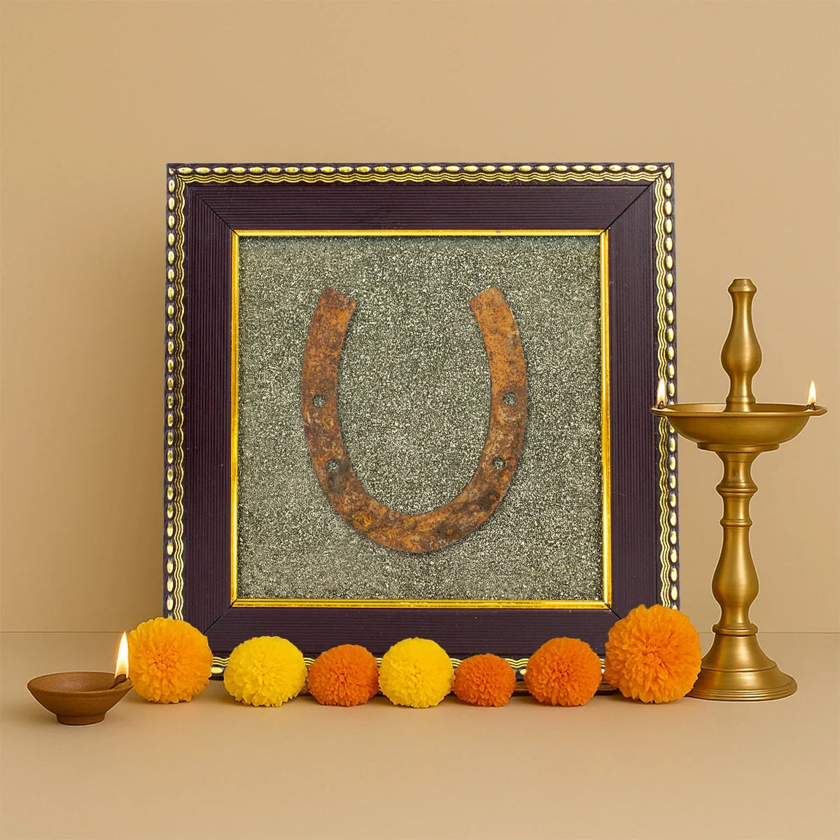Ghode Ki Naal on Raw Pyrite Frame